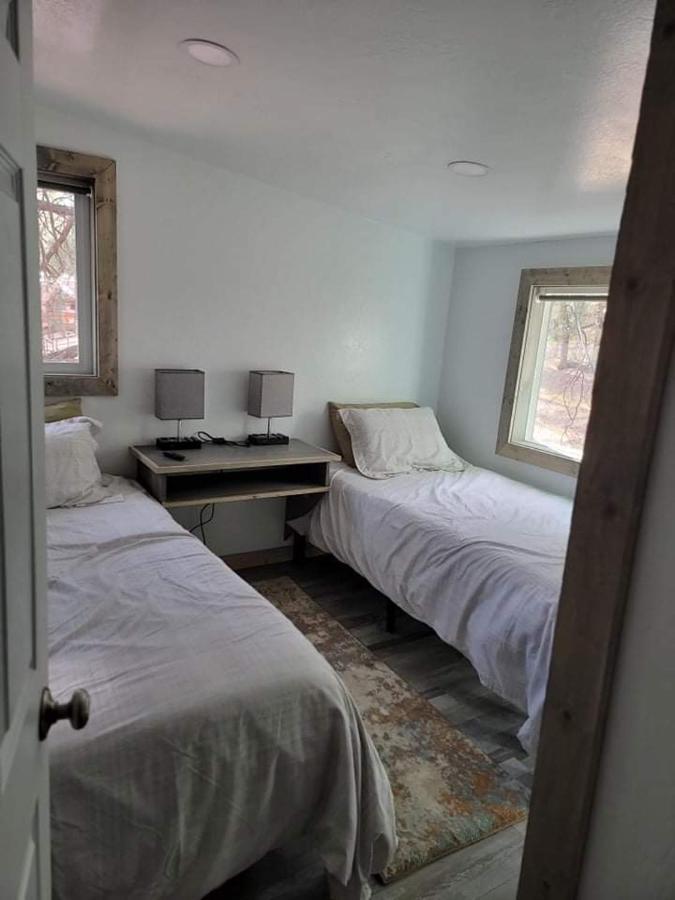 Greer Point Trails End Cabins Bagian luar foto