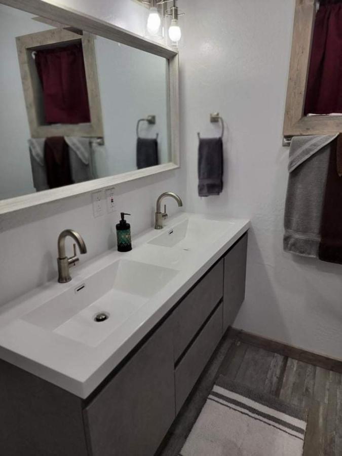 Greer Point Trails End Cabins Bagian luar foto