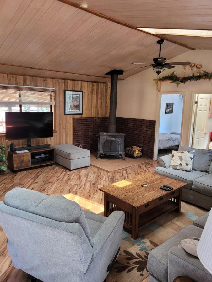 Greer Point Trails End Cabins Bagian luar foto