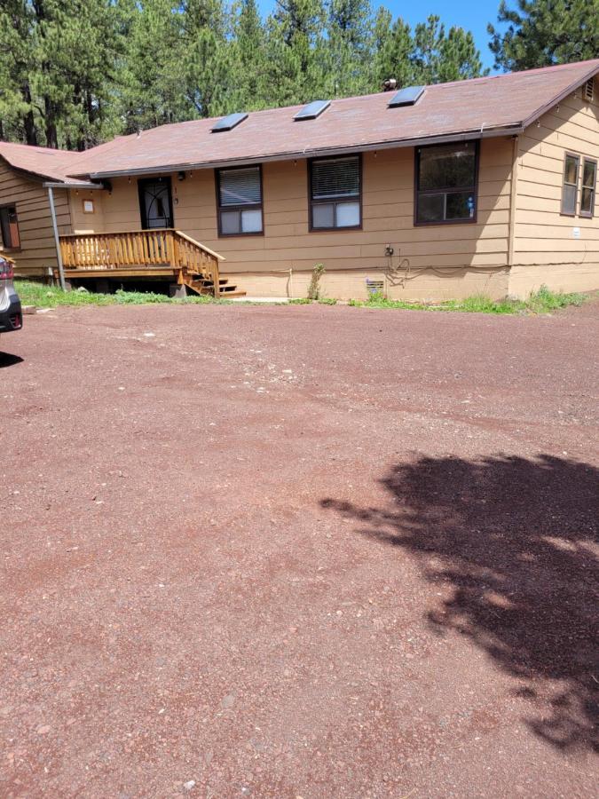 Greer Point Trails End Cabins Bagian luar foto