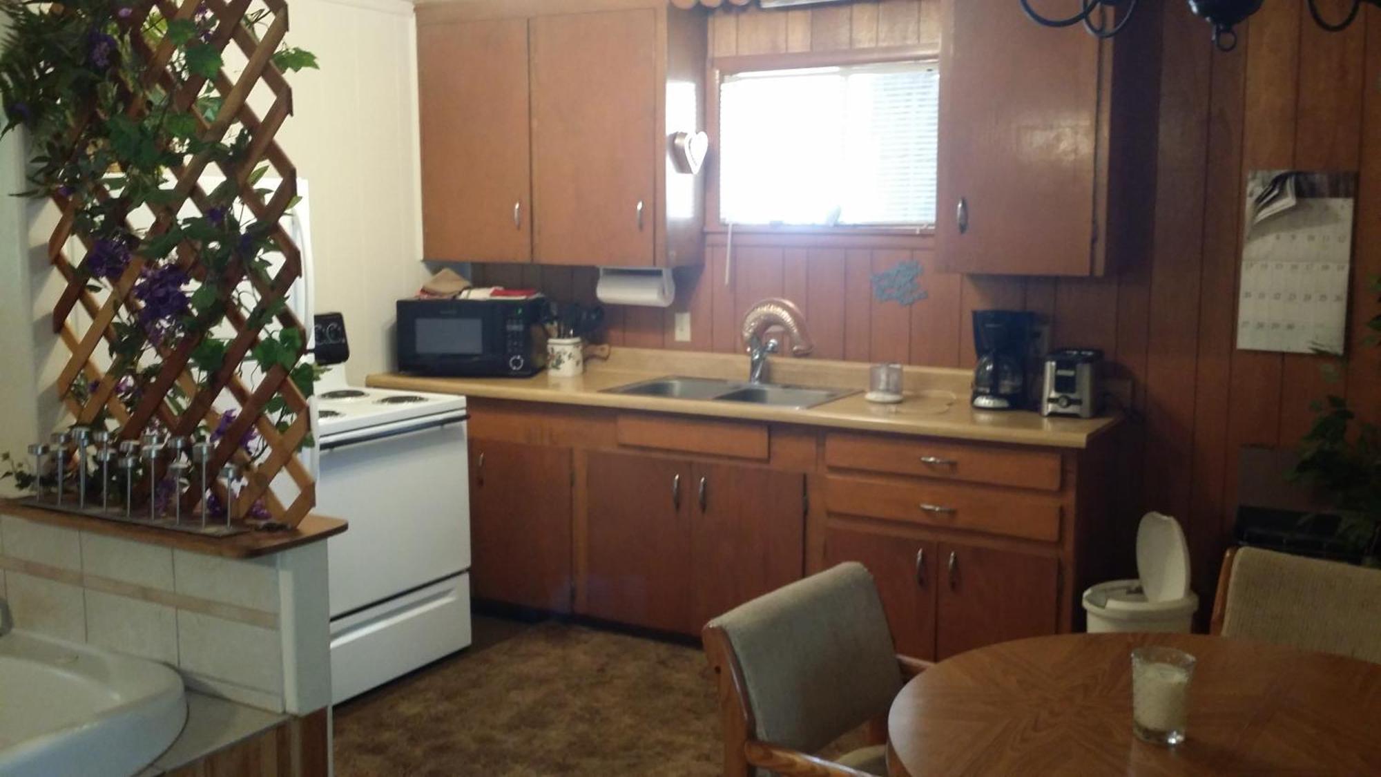 Greer Point Trails End Cabins Ruang foto